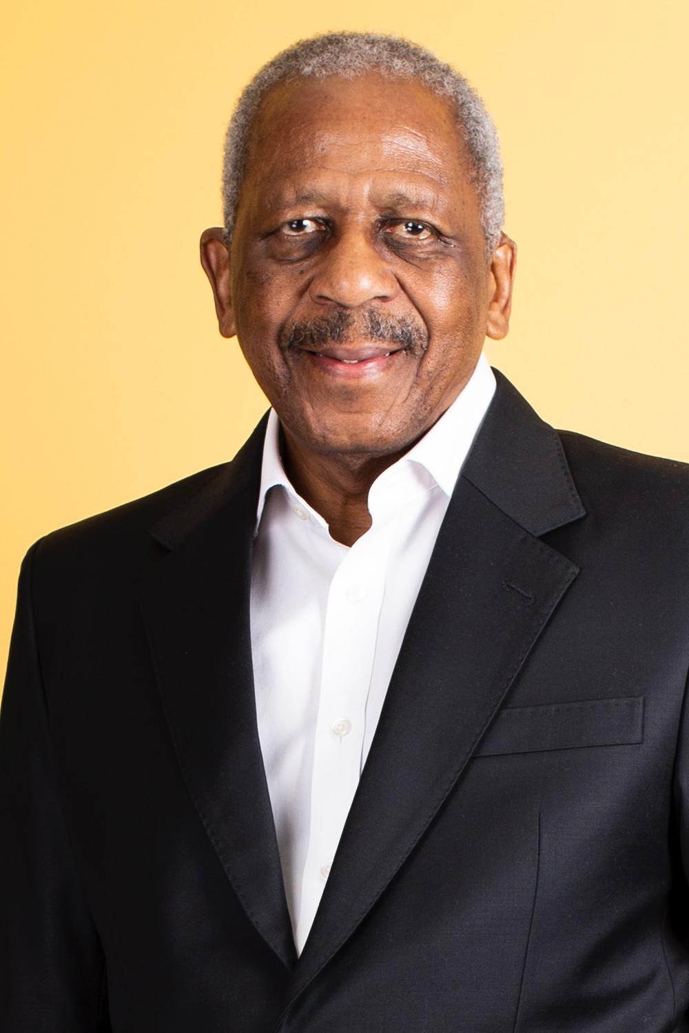 Dr Mathews Phosa